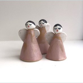 Juleengle i rosa. F�rpris 69,- Nu 49,-