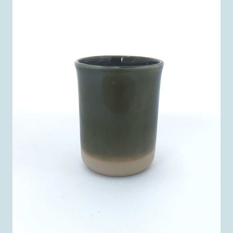 Krus medium, m�rk gr�n blank