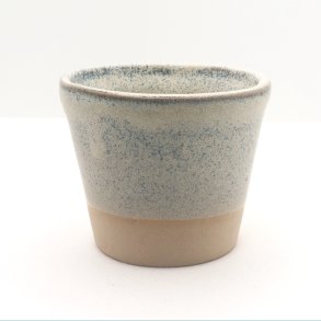 Saltsk�l i isgr� glasur med bl�lige nister