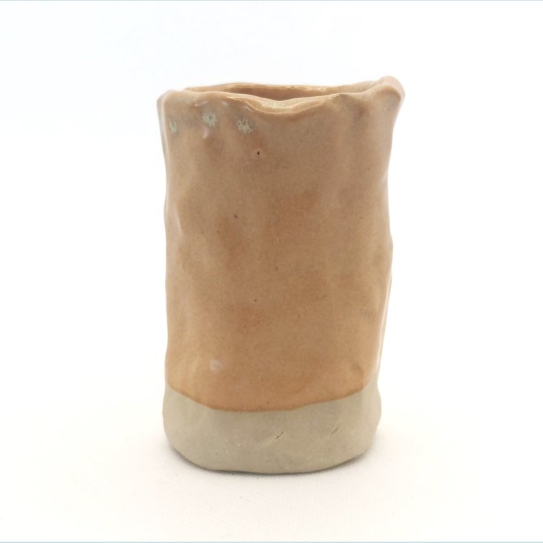 Lille Pinchet vase i changeret terrakottafarve